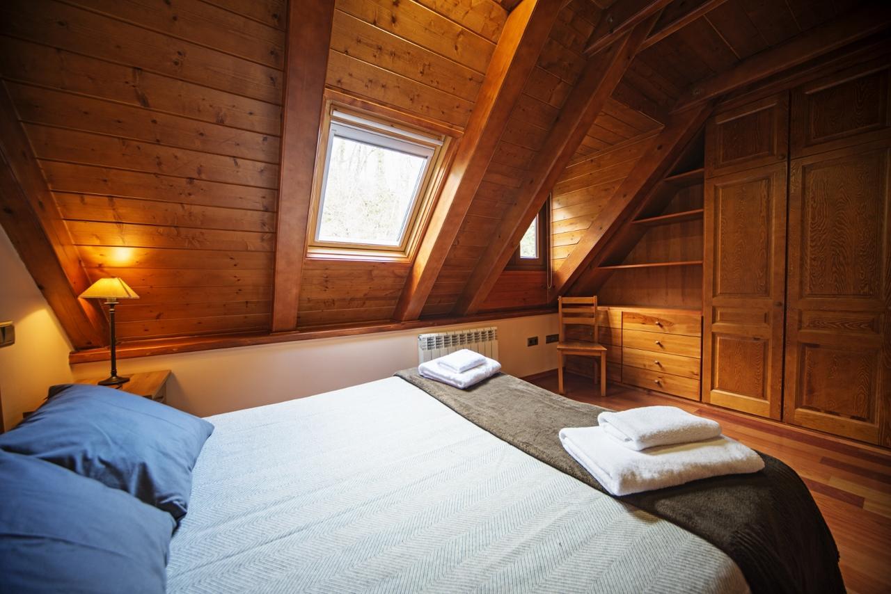 Cap Dera Vila - Apartamentos Turisticos Vielha Exteriör bild