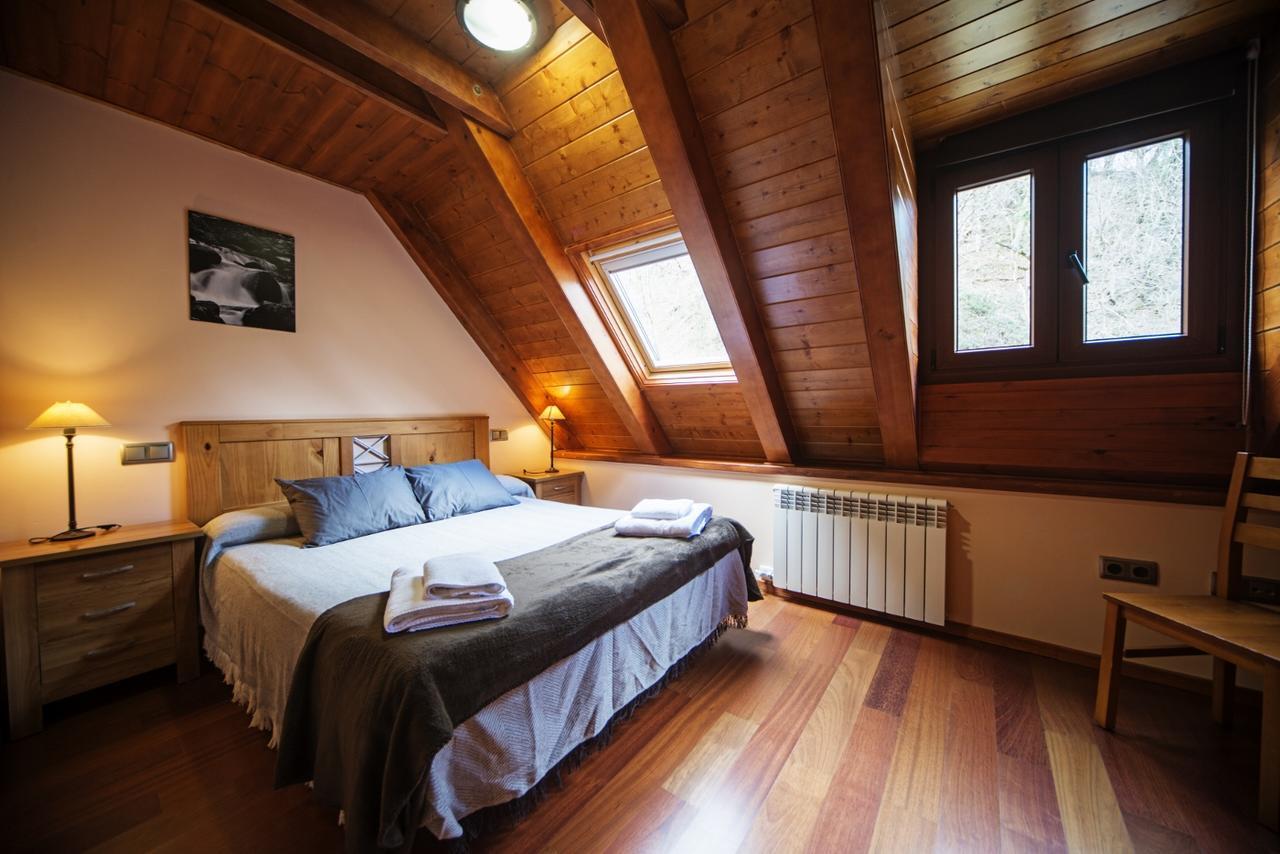 Cap Dera Vila - Apartamentos Turisticos Vielha Exteriör bild